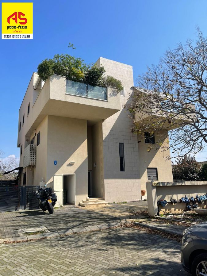 דופלקס למכירה בהרצליה