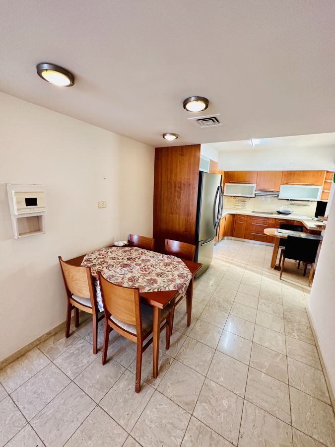 דירה למכירה בחיפה